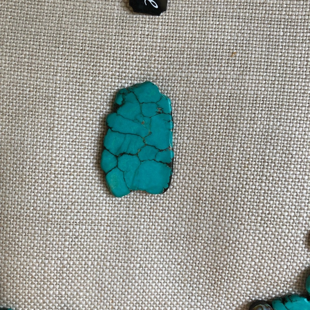 Lucoral Necklace Turquoise Slab Mother of Pearl - Picture 8 of 8